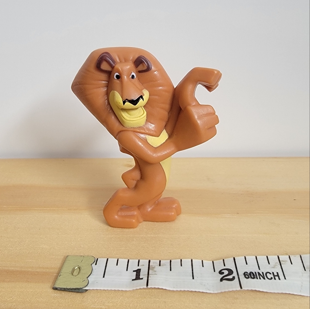 Alex the Lion Madagascar 2022 McDonald's Happy Meal Toy Figure